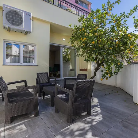 Moderno Com Terraco Lizbona