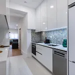 Moderno Com Terraco Apartman Lisboa